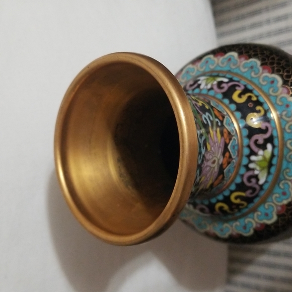 Vase - Picture 9 of 9